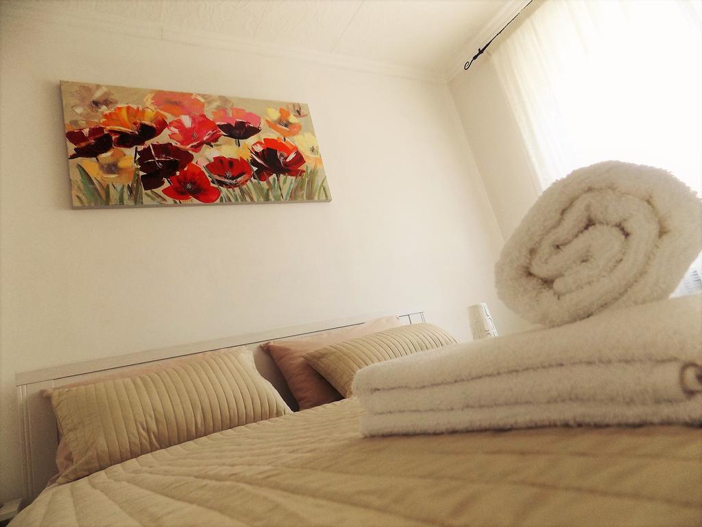 Apartment Anamarija Njivice Luaran gambar