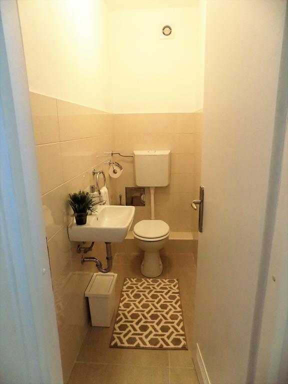 Apartment Anamarija Njivice Luaran gambar