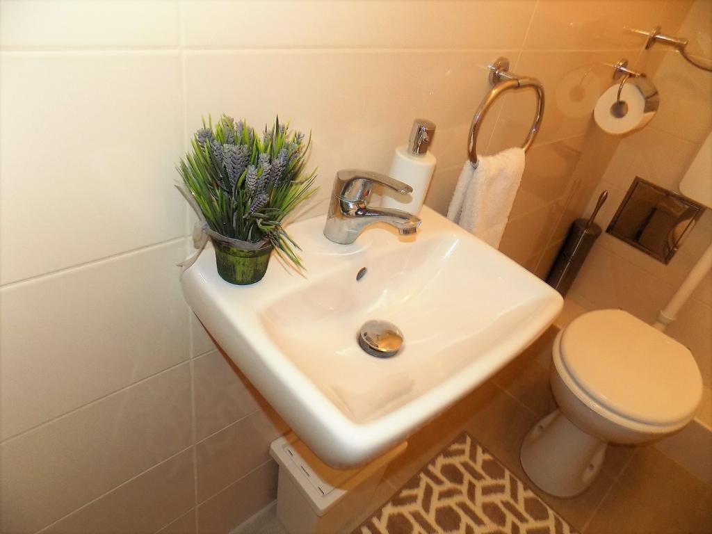 Apartment Anamarija Njivice Luaran gambar