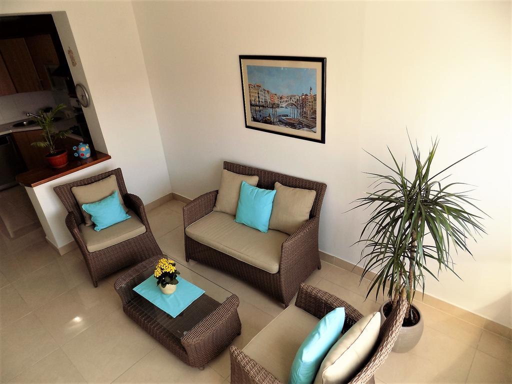 Apartment Anamarija Njivice Luaran gambar